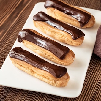 Elsie’s Excellent Eclairs